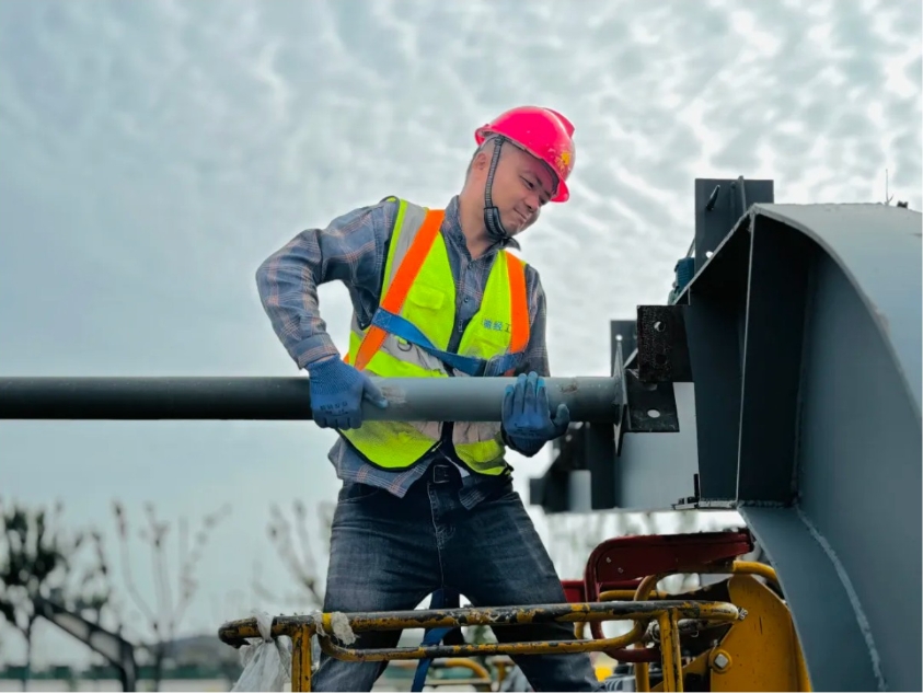 節(jié)日我在崗丨端午假期不停工 項目建設(shè)“賽龍舟”